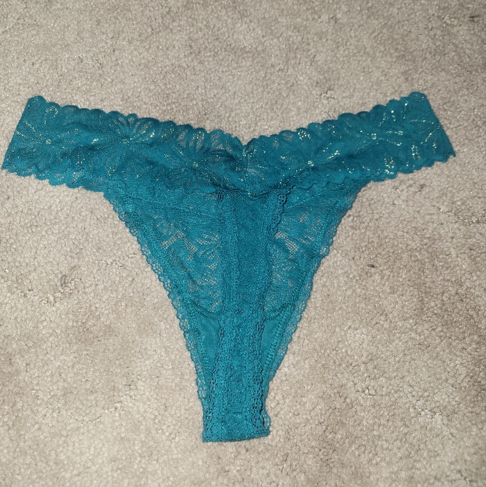 Panties - Picture 2 of 3